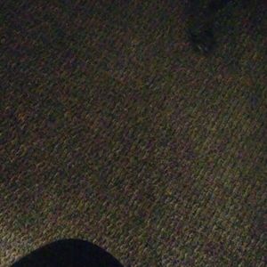 Meet your Posher, Brittney